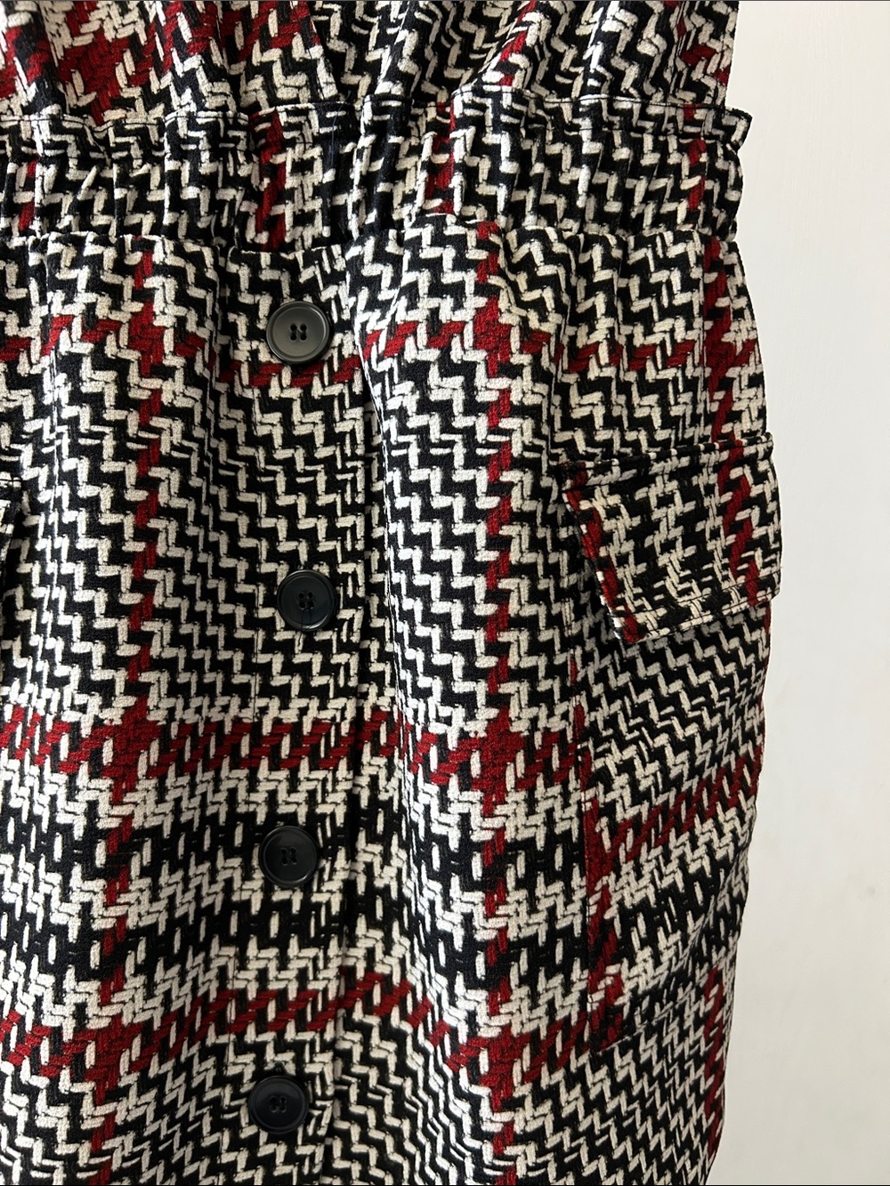Zara Black, White & Red Houndstooth Pinafore Mini Dress - Picture 4 of 6
